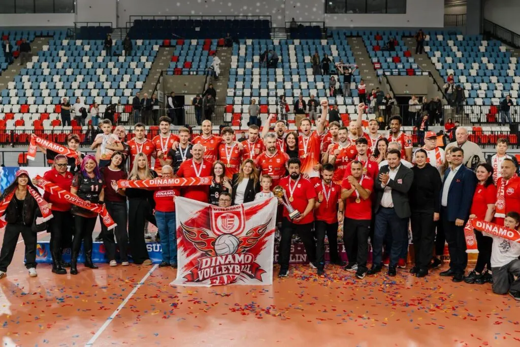 Tulcea, Danubius Arena: Dinamo a luat Supercupa la volei masculin, 3-0 cu Zalău